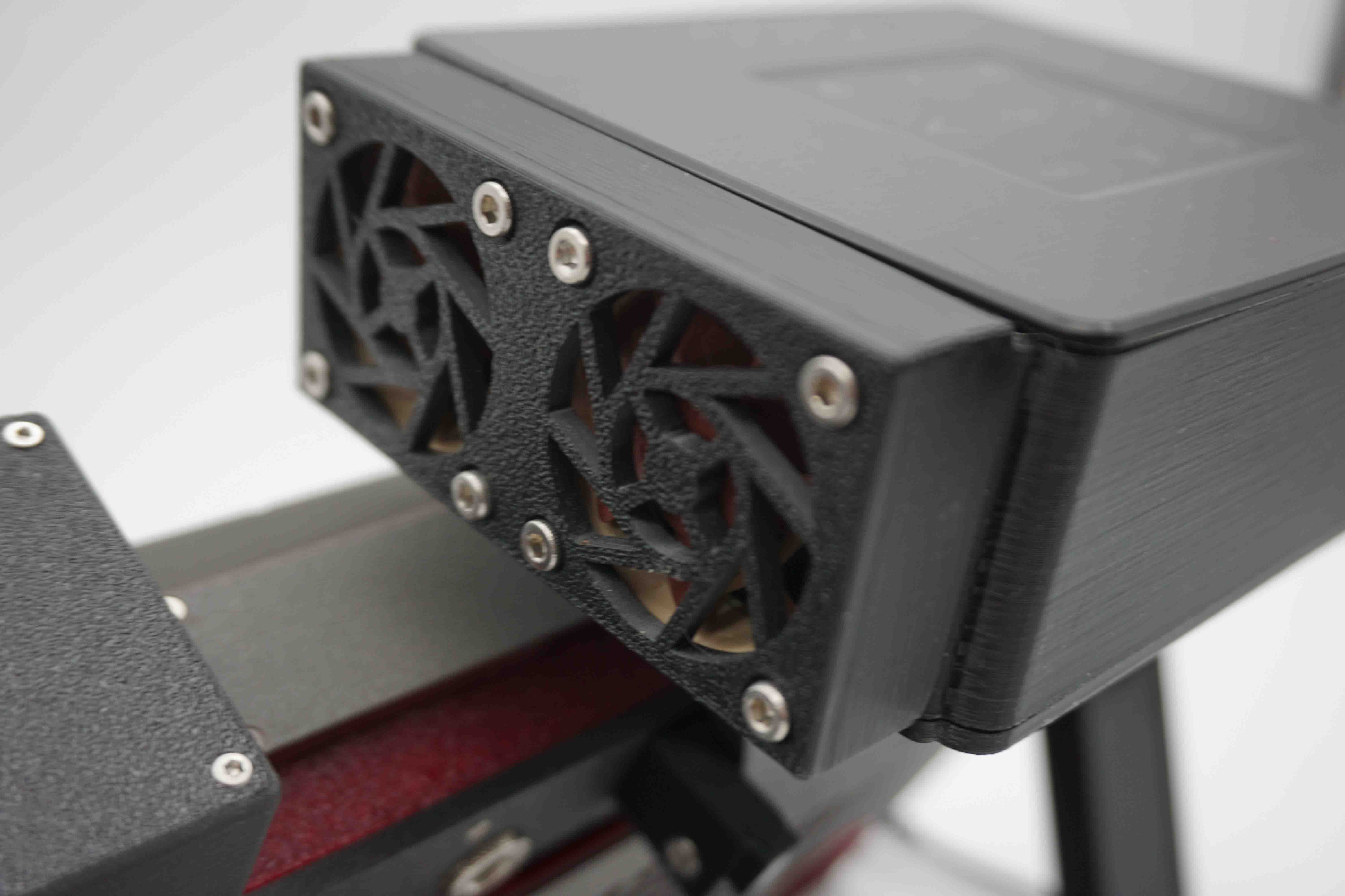 Cyberdeck Red V2 cooling fans